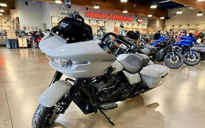 2025 Harley-Davidson® FLTRX - Road Glide®