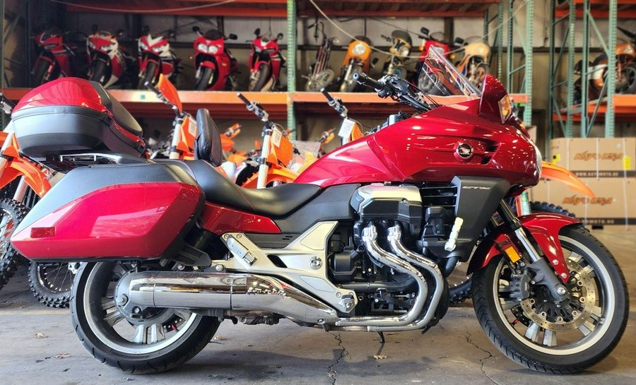 2014 Honda® CTX1300