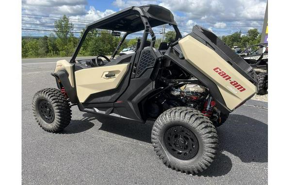 2024 Can-Am Commander XT-P 1000R Tan & Black