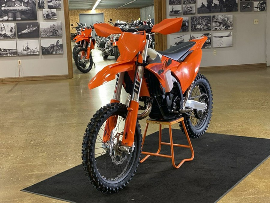 2025 KTM XC 125