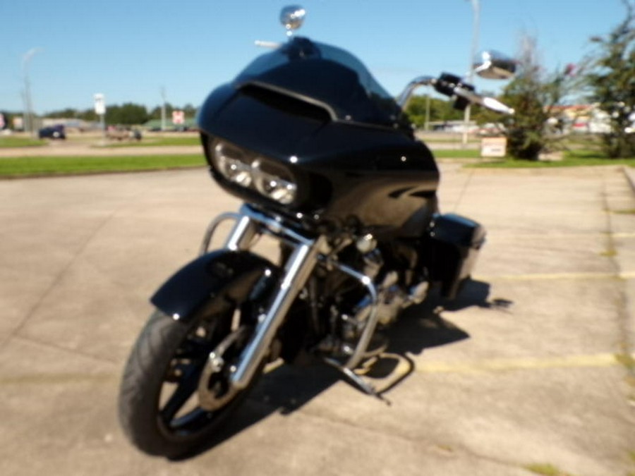 2018 Harley-Davidson® FLTRX - Road Glide®