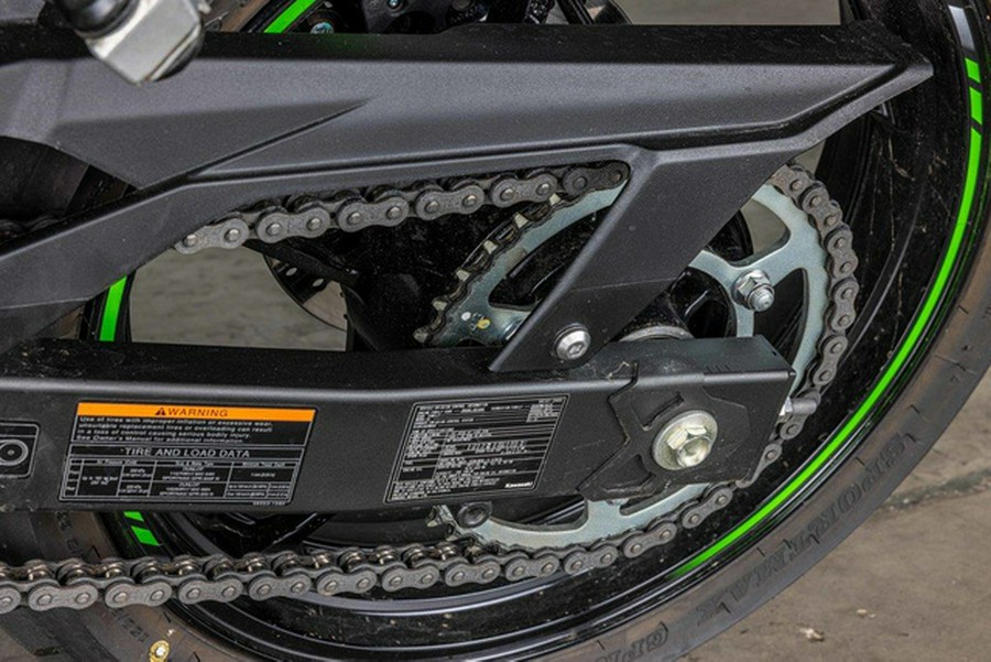 2025 Kawasaki Ninja 500 KRT Edition