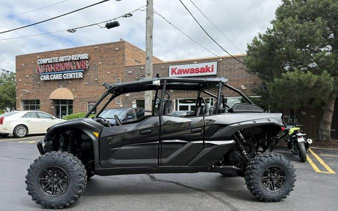 2027 Kawasaki TERYX® KRX4™ 1000 BLACKOUT EDITION