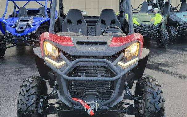 2026 Can-Am® Commander XT 700