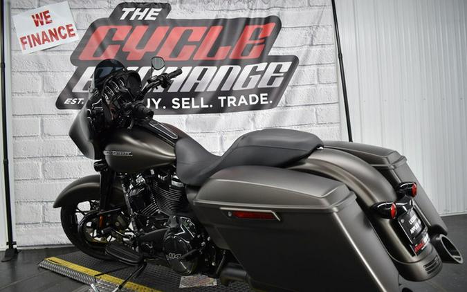 2020 Harley-Davidson Street Glide FLHXS - Special