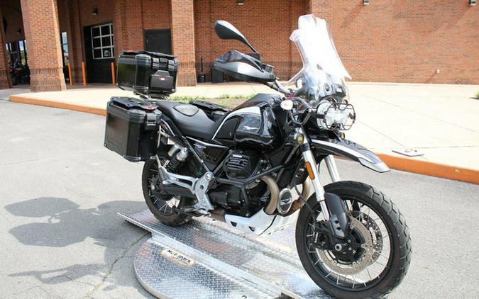 2022 Moto Guzzi V85 TT Guardia dOnore E5