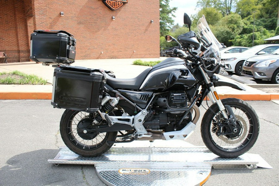 2022 Moto Guzzi V85 TT Guardia dOnore E5