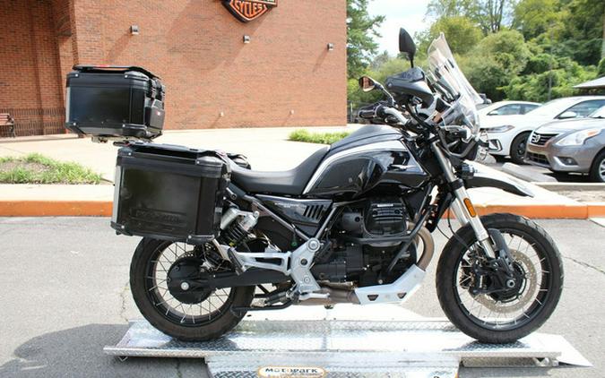 2022 Moto Guzzi V85 TT Guardia dOnore E5