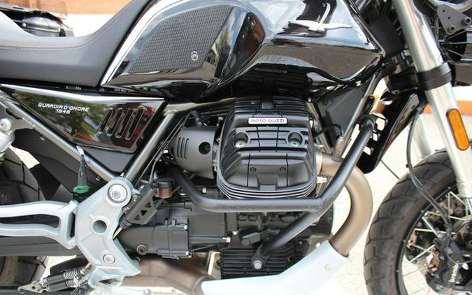 2022 Moto Guzzi V85 TT Guardia dOnore E5