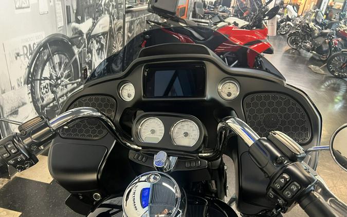 2019 Harley-Davidson Road Glide Vivid Black FLTRX