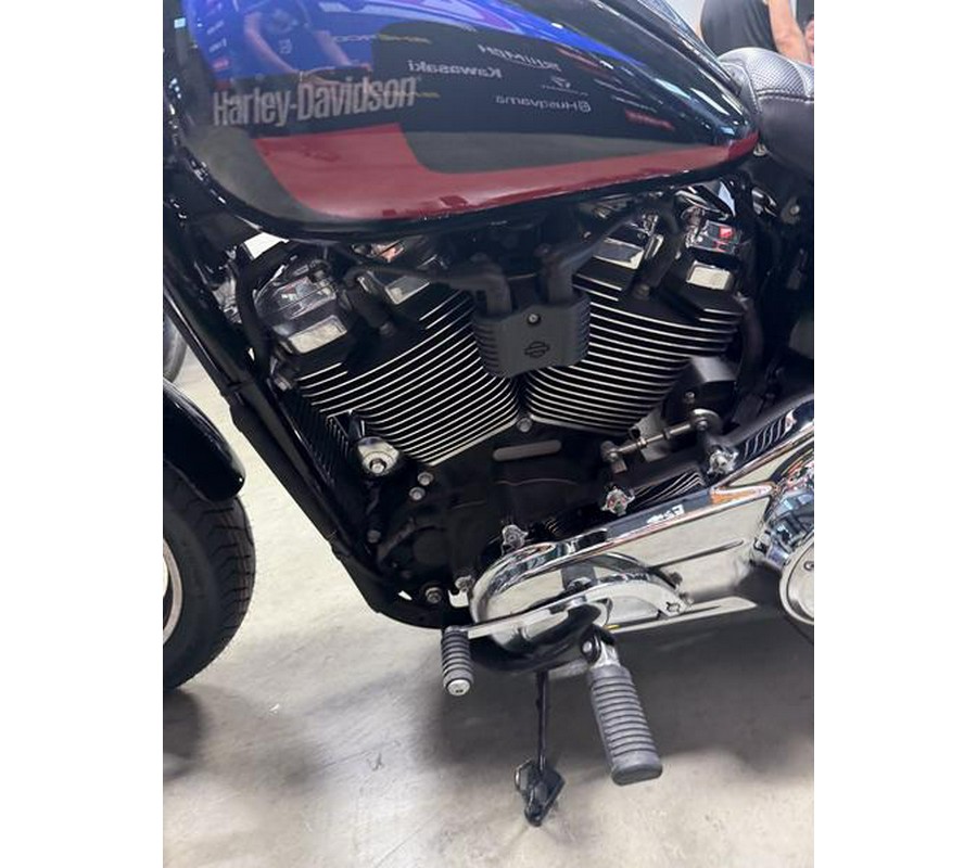 2018 Harley-Davidson® LOW RIDER