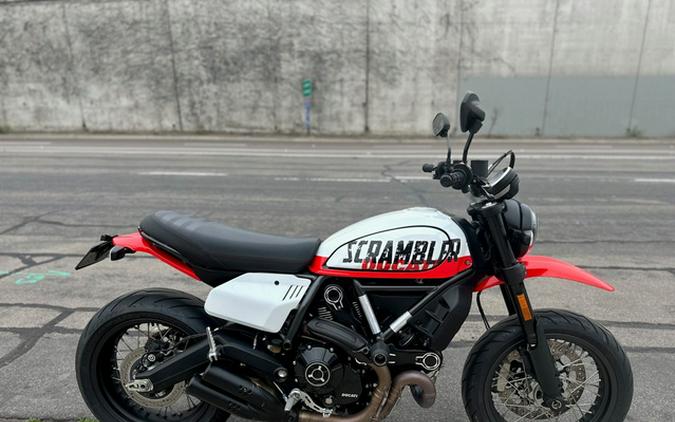 2022 Ducati Scrambler Urban Motard