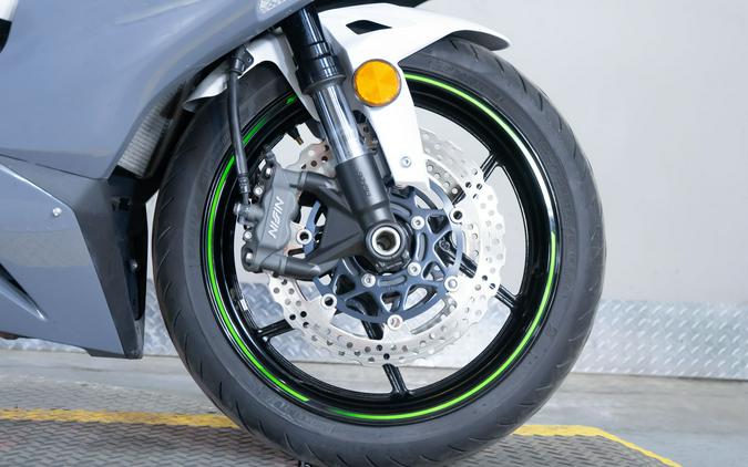 2021 Kawasaki Ninja ZX-6R ABS KRT Edition