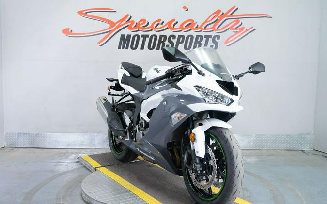 2021 Kawasaki Ninja ZX-6R ABS KRT Edition