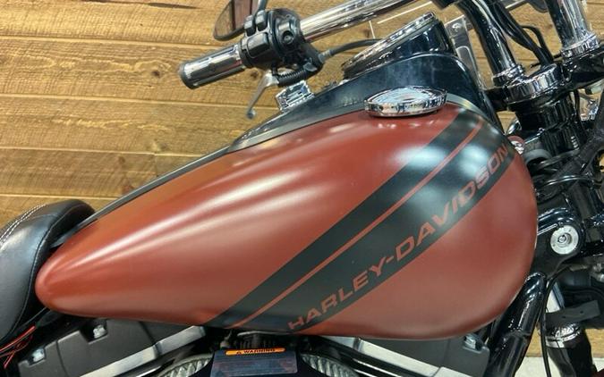 2017 Harley-Davidson Fat Bob Red Iron Denim FXDF