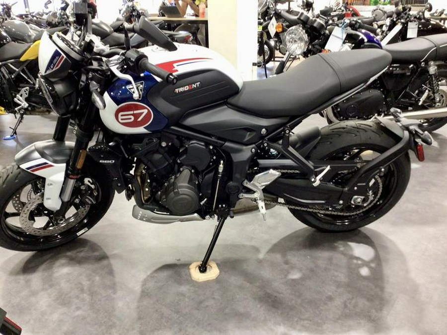 2025 Triumph Trident 660 Triple Tribute Edition Snowdonia White