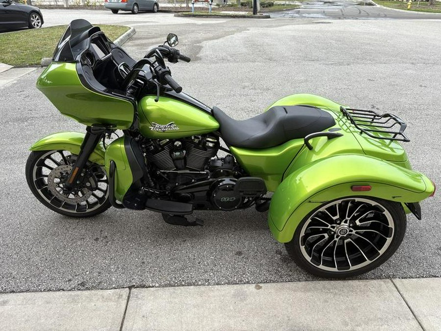 2023 Harley-Davidson® FLTRT - Road Glide® 3