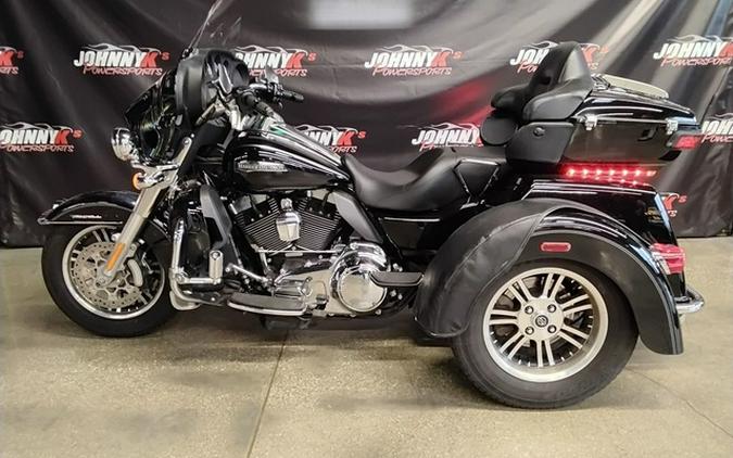 2022 Harley-Davidson Trike FLHTCUTG - Tri Glide Ultra