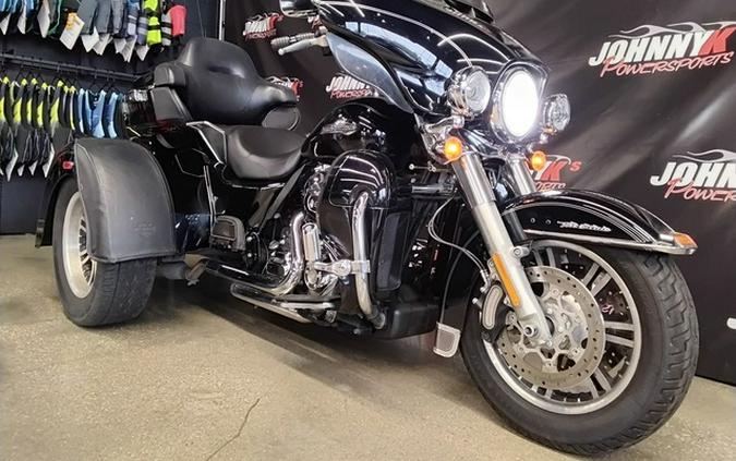 2022 Harley-Davidson Trike FLHTCUTG - Tri Glide Ultra