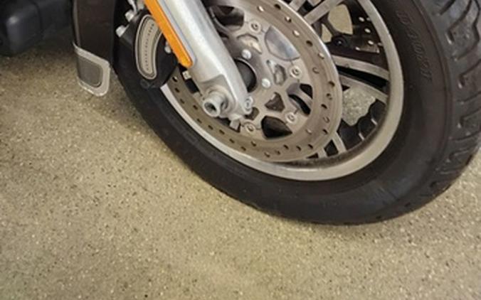 2022 Harley-Davidson Trike FLHTCUTG - Tri Glide Ultra