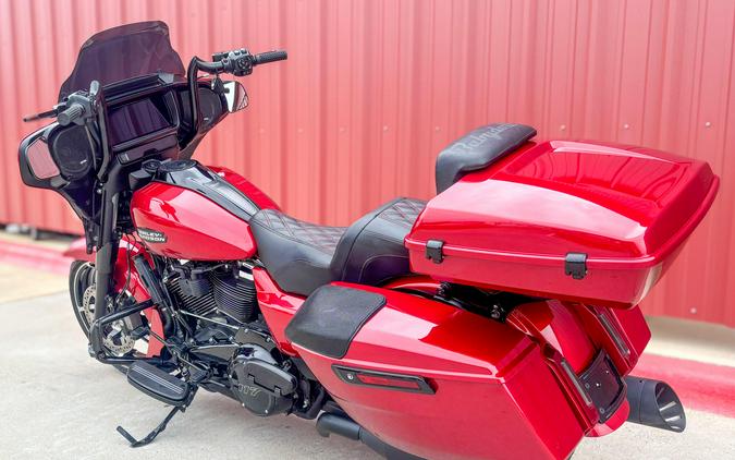 2025 Harley-Davidson® Street Glide® FLHX Brilliant Red