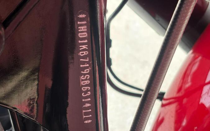 2025 Harley-Davidson® Street Glide® FLHX Brilliant Red
