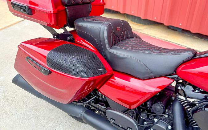 2025 Harley-Davidson® Street Glide® FLHX Brilliant Red