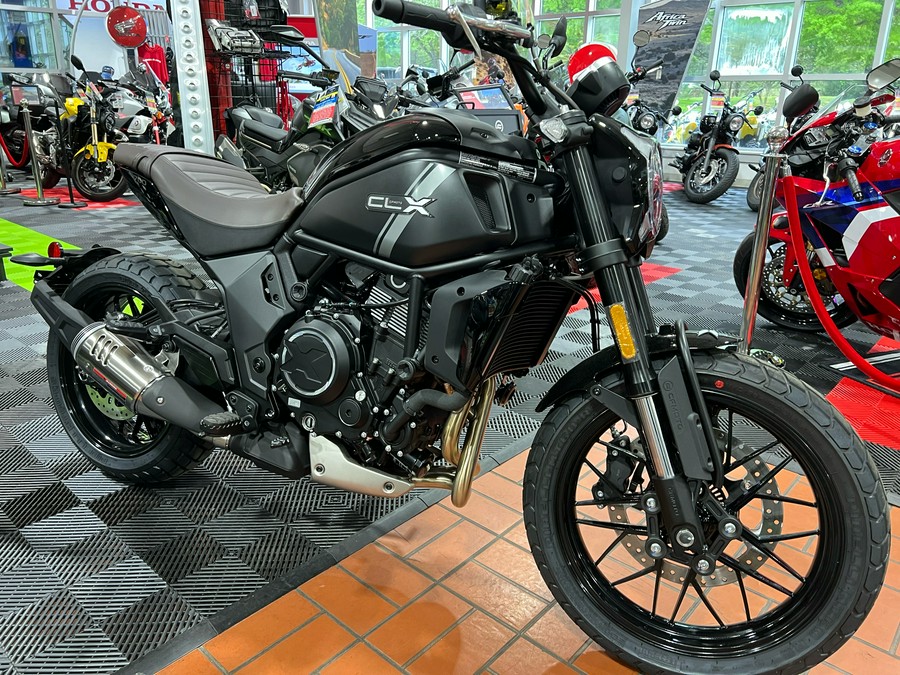 2024 CFMOTO 700CL-X