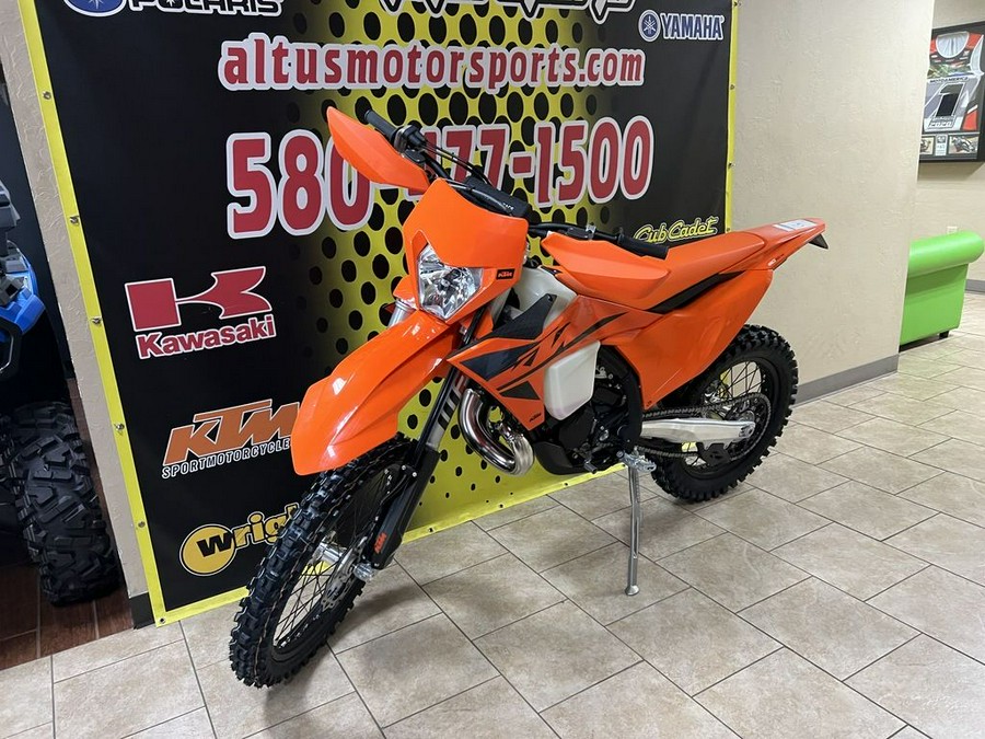 2025 KTM 150 XC-W