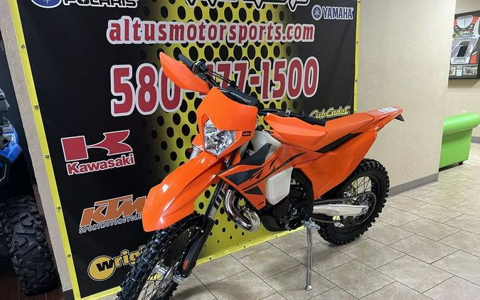 2025 KTM 150 XC-W