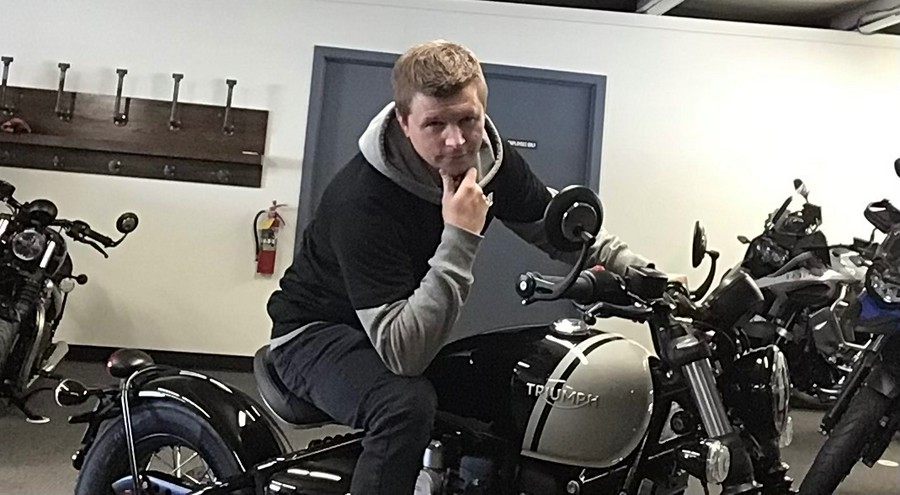 2025 Triumph Bonneville Bobber