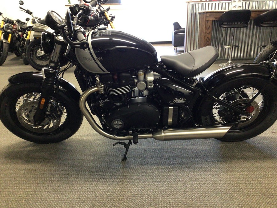 2025 Triumph Bonneville Bobber