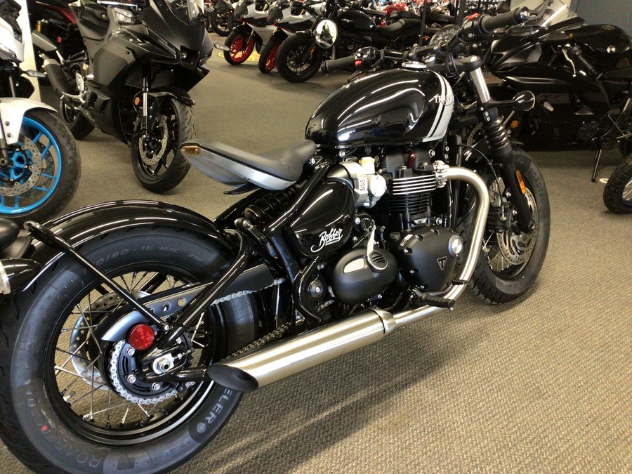 2025 Triumph Bonneville Bobber