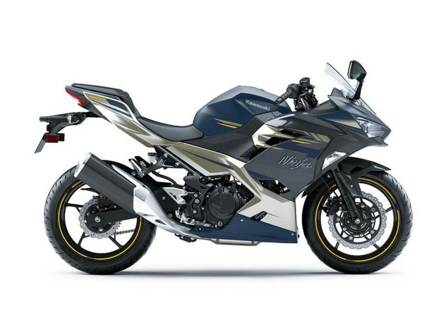 2023 Kawasaki Ninja® 400 ABS Matrix Camo Gray/Metallic Matte Carbon Gray