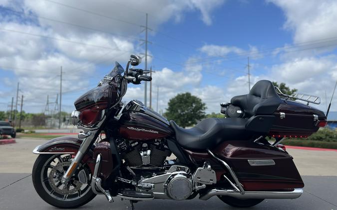 2018 Harley-Davidson® FLHTKL Ultra Limited Low Twisted Cherry 636910