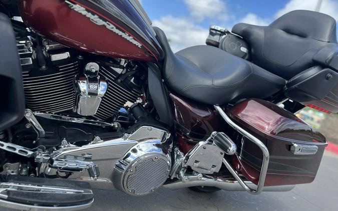 2018 Harley-Davidson® FLHTKL Ultra Limited Low Twisted Cherry 636910