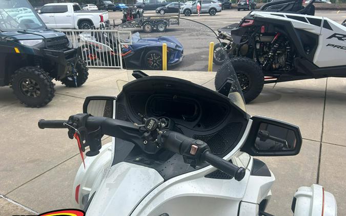 2019 Can-Am Spyder RT