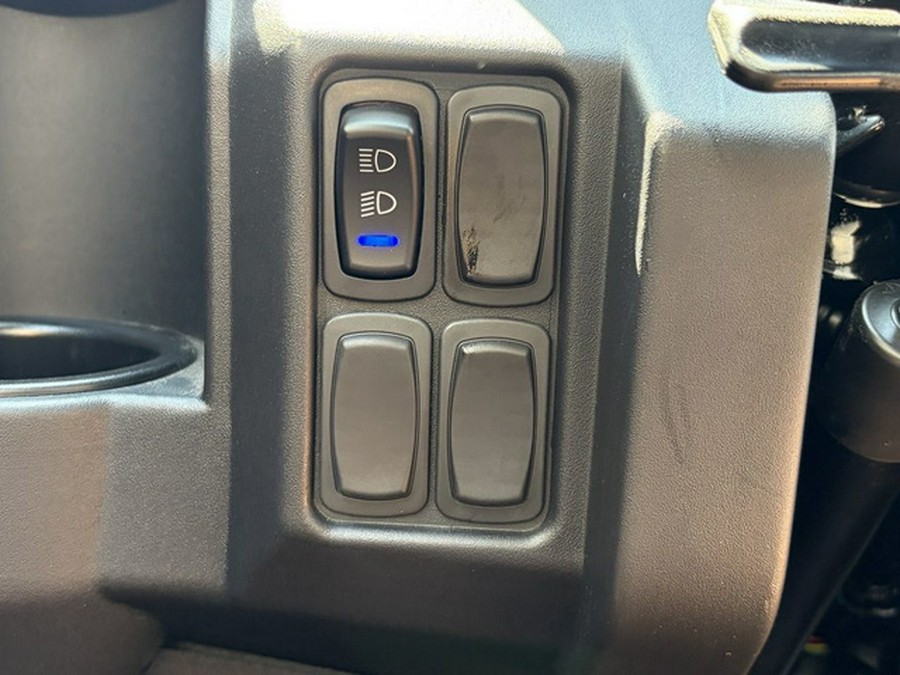 2027 Polaris Ranger Crew XP 1000 Cab