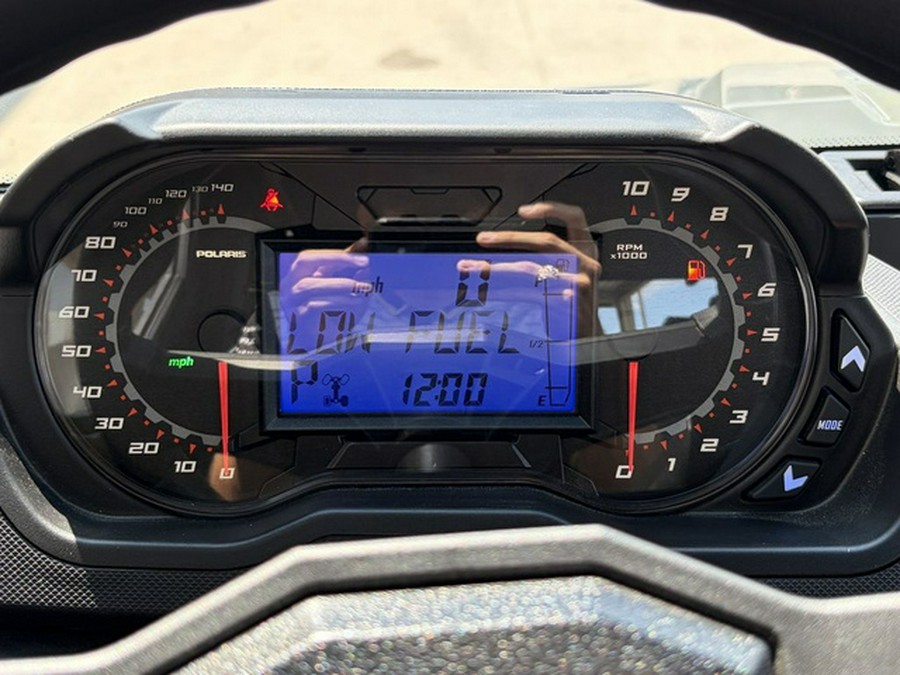 2027 Polaris Ranger Crew XP 1000 Cab
