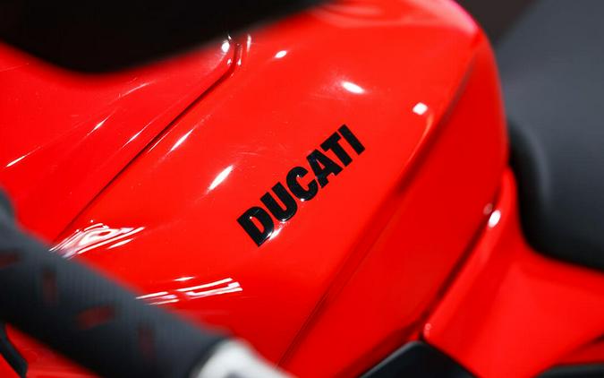 2027 Ducati Streetfighter V4