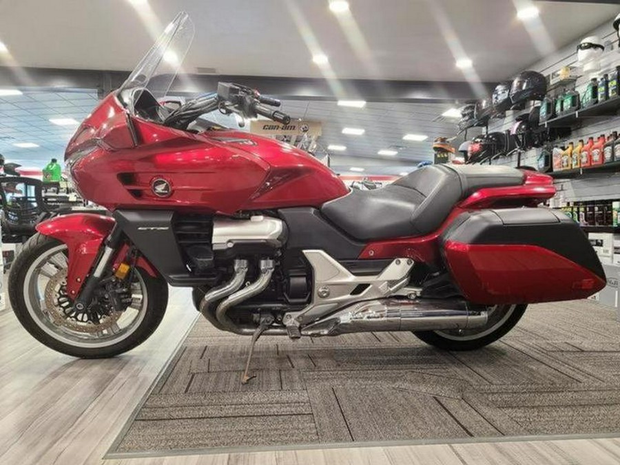 2014 Honda® CTX1300 Deluxe