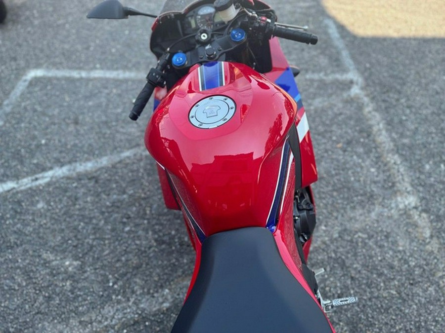 2024 Honda CBR600RR