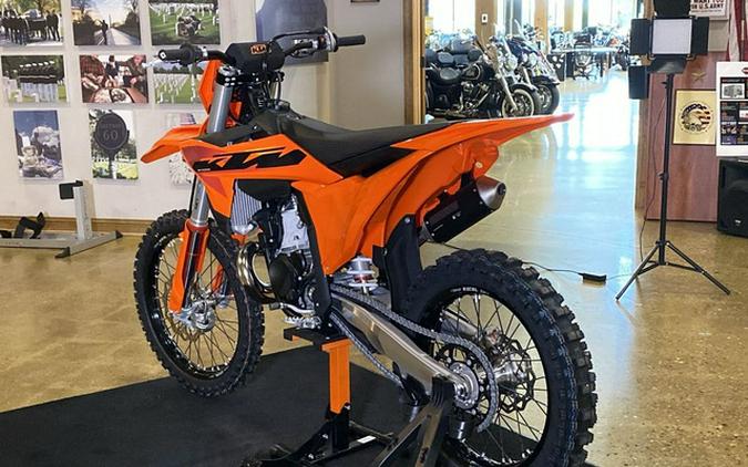 2025 KTM SX 300