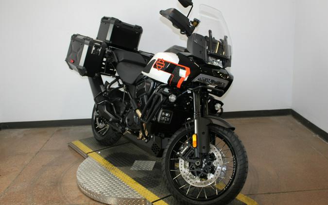 2026 Harley-Davidson® Pan America 1250 Limited White Onyx Pearl