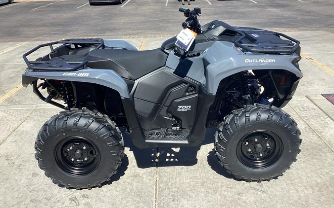 2026 Outlander™ DPS 700 - Can-Am