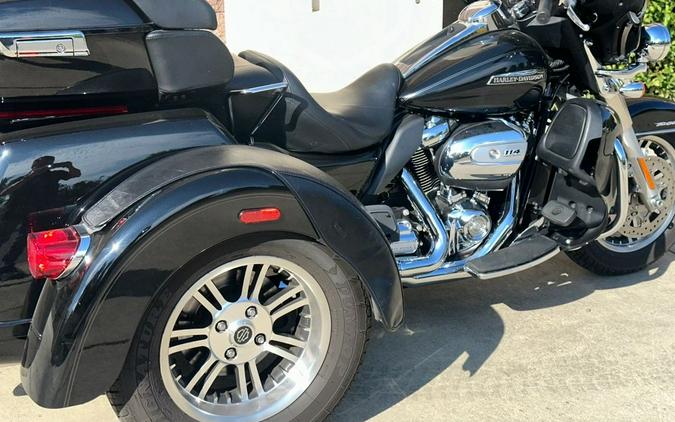 2021 Harley-Davidson® FLHTCUTG - Tri Glide® Ultra