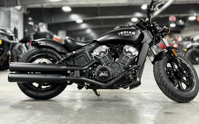 2018 Indian Motorcycle® Scout® Bobber ABS Thunder Black Smoke