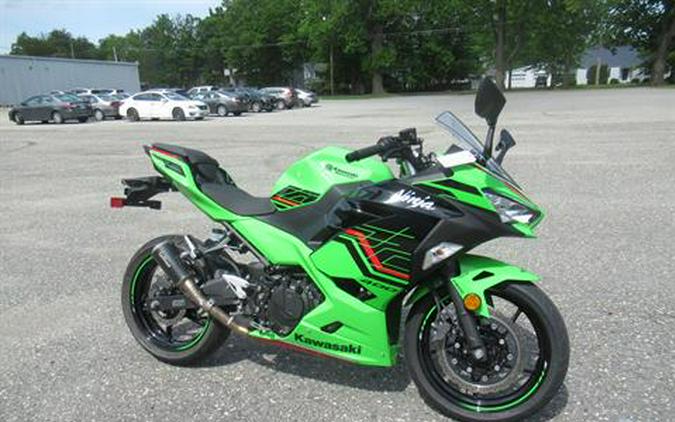 2023 Kawasaki Ninja 400 ABS KRT Edition