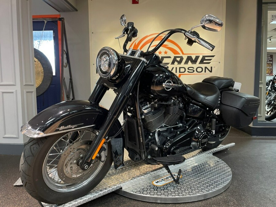 2020 Harley-Davidson® Heritage Classic 114 Black