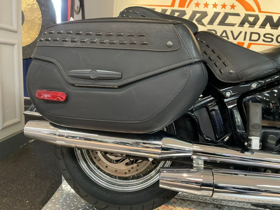 2020 Harley-Davidson® Heritage Classic 114 Black